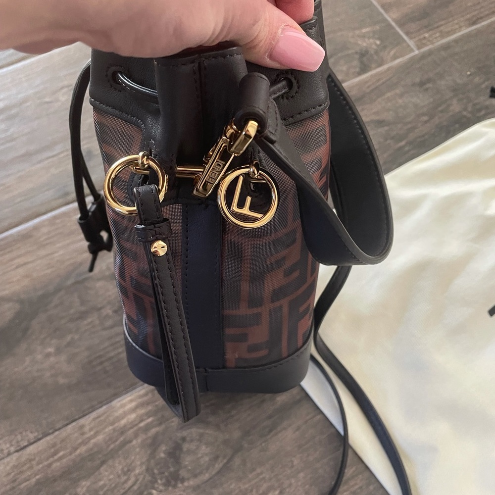 Fendi Zucca mesh Mon Tresor mini/bucket - Picture 7 of 16